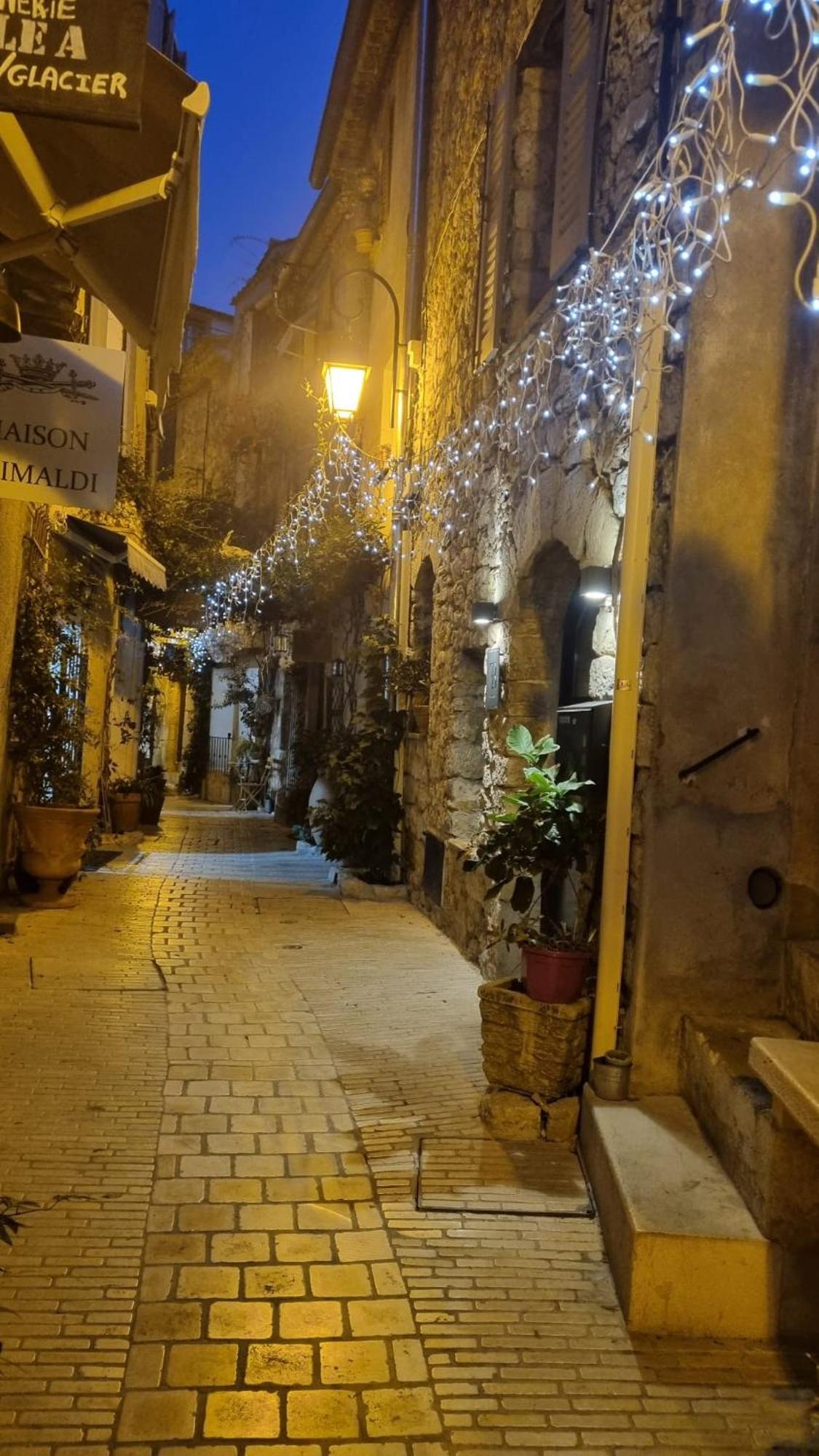 Townhouse Mougins In The Old Village, Fantastic View, Sea And Mountains Exteriér fotografie